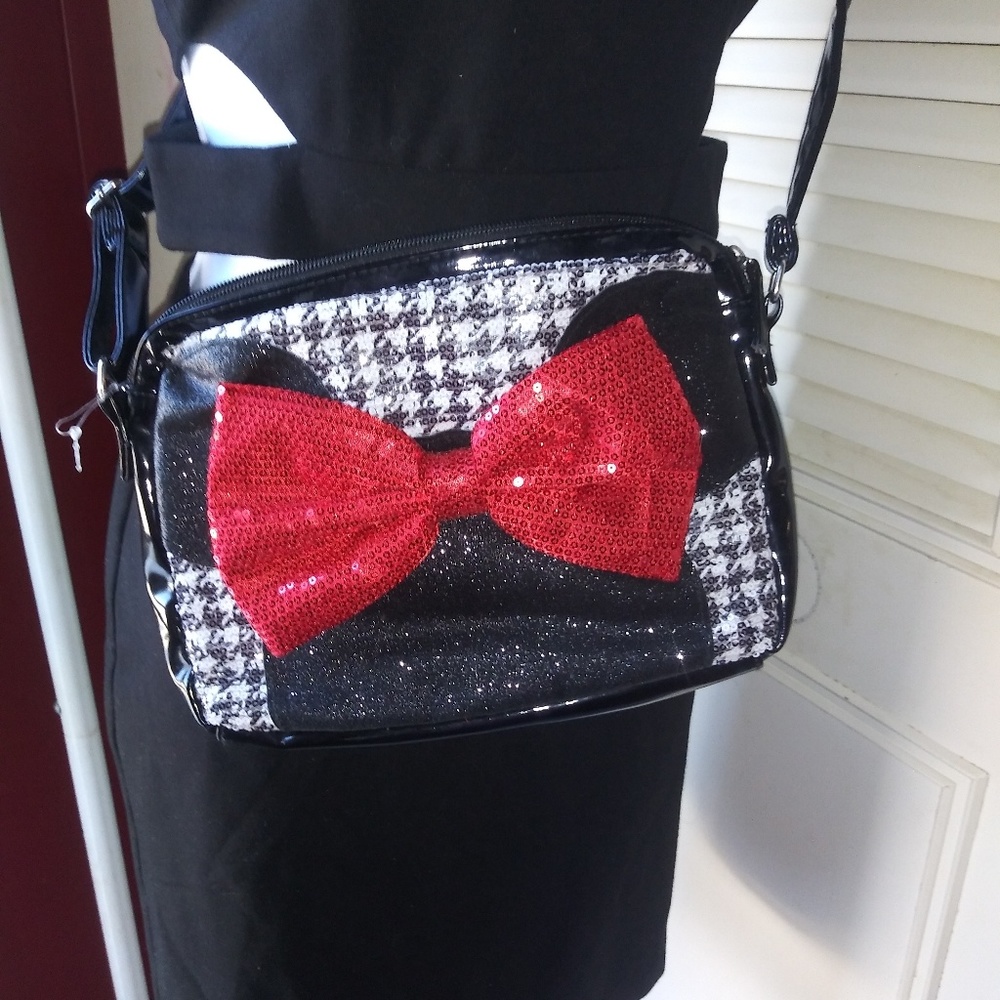 Disney Minnie Mouse purse